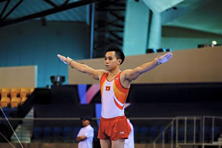 Vận động viên Lê Thanh Tùng thi đấu tại giải Châu Á